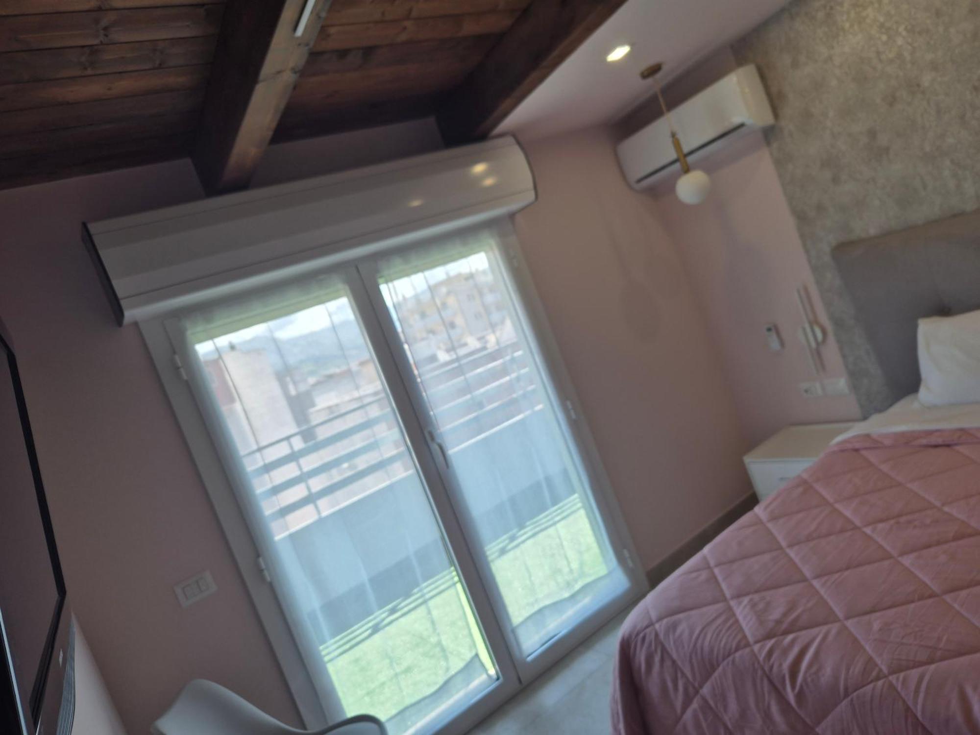 Attico Solaris Daire Reggio di Calabria Dış mekan fotoğraf